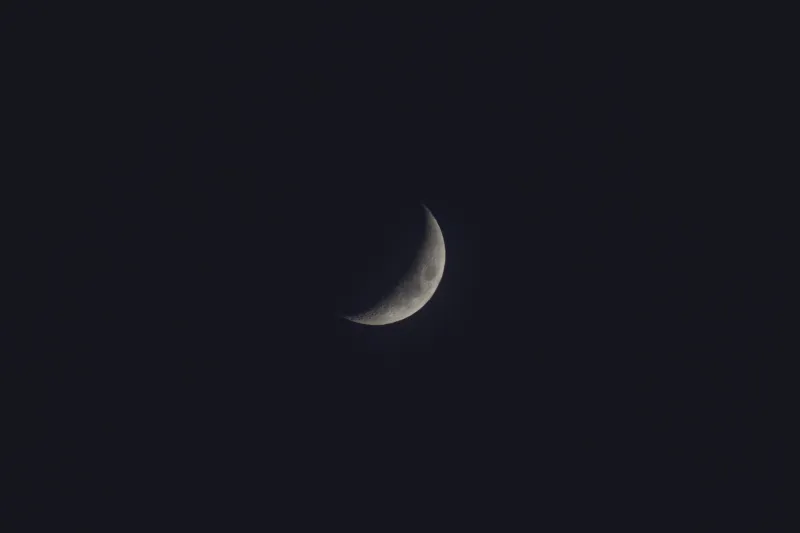 Your Brain on the Waxing Crescent: The Lunar Window That Makes New Habits Actually Stick